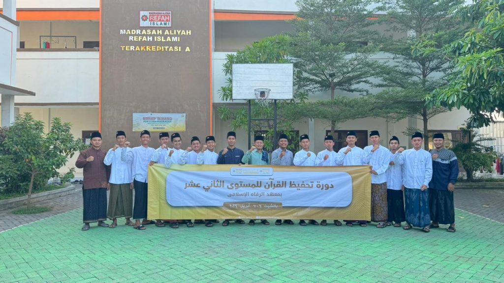 Menuju Dauroh Tahfidh, KH. Farid Dhofir, Lc., M.Si Bekali Santri dengan Target Besar: Hafalan dan Cinta Al-Qur’an